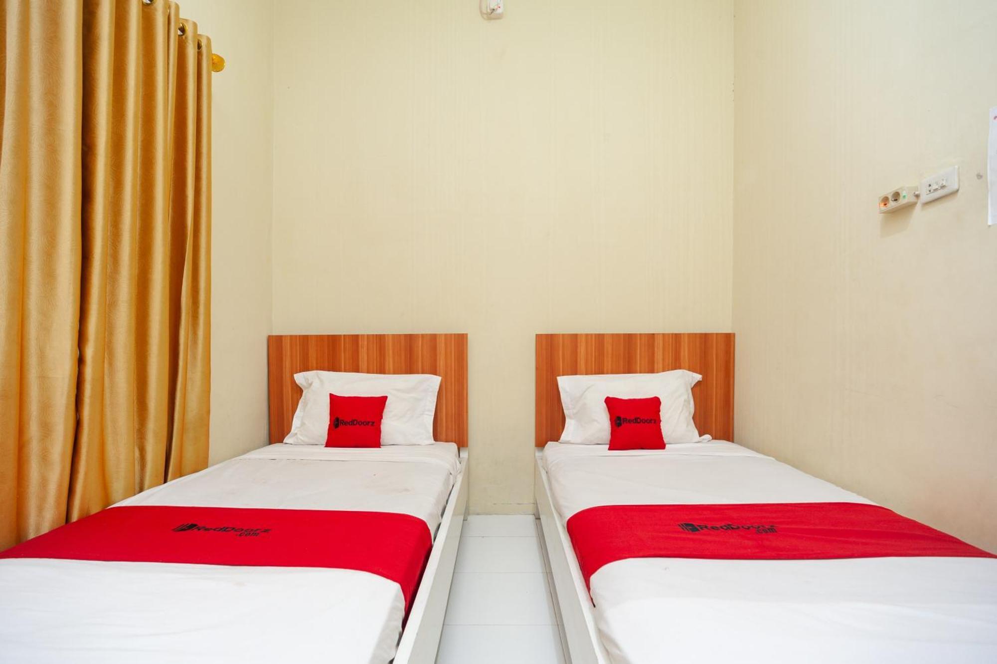 Reddoorz Near Universitas Muhammadiyah Pringsewu Margakaya  Buitenkant foto